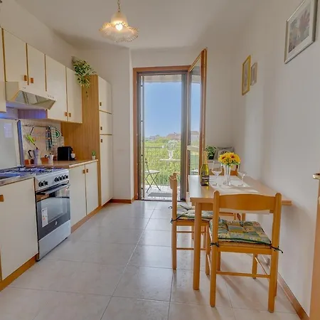 Collio View - Spacious And Bright Three-room In コルモンス