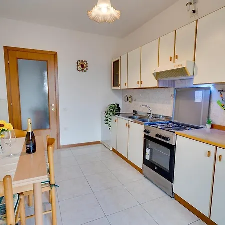 Collio View - Spacious And Bright Three-room In アパート *